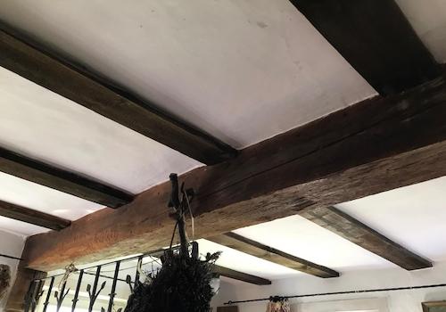 mächtige Eichenbalken