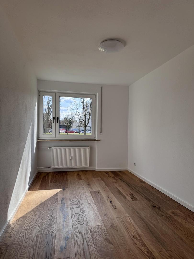 Kinderzimmer/Arbeitszimmer