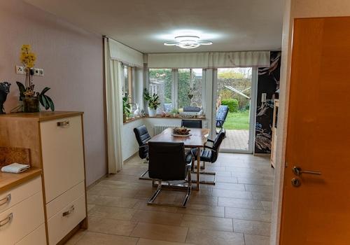 Küche und Essbereich EG