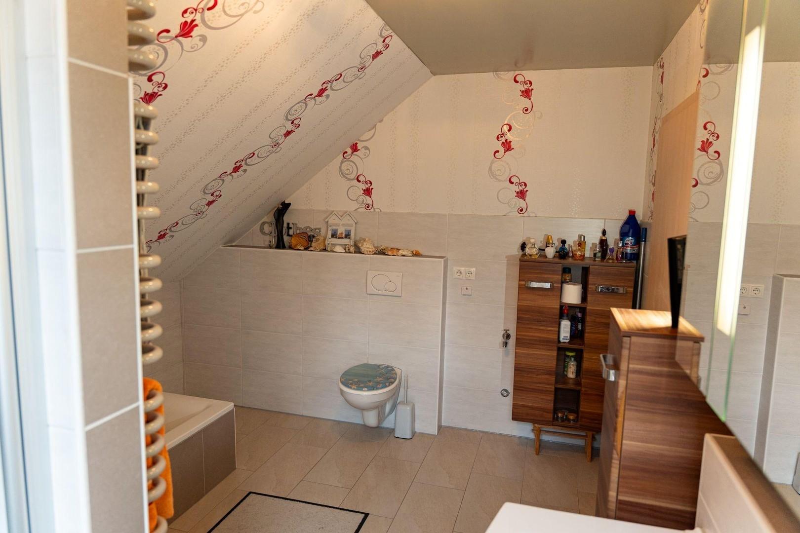 Badezimmer OG Haus