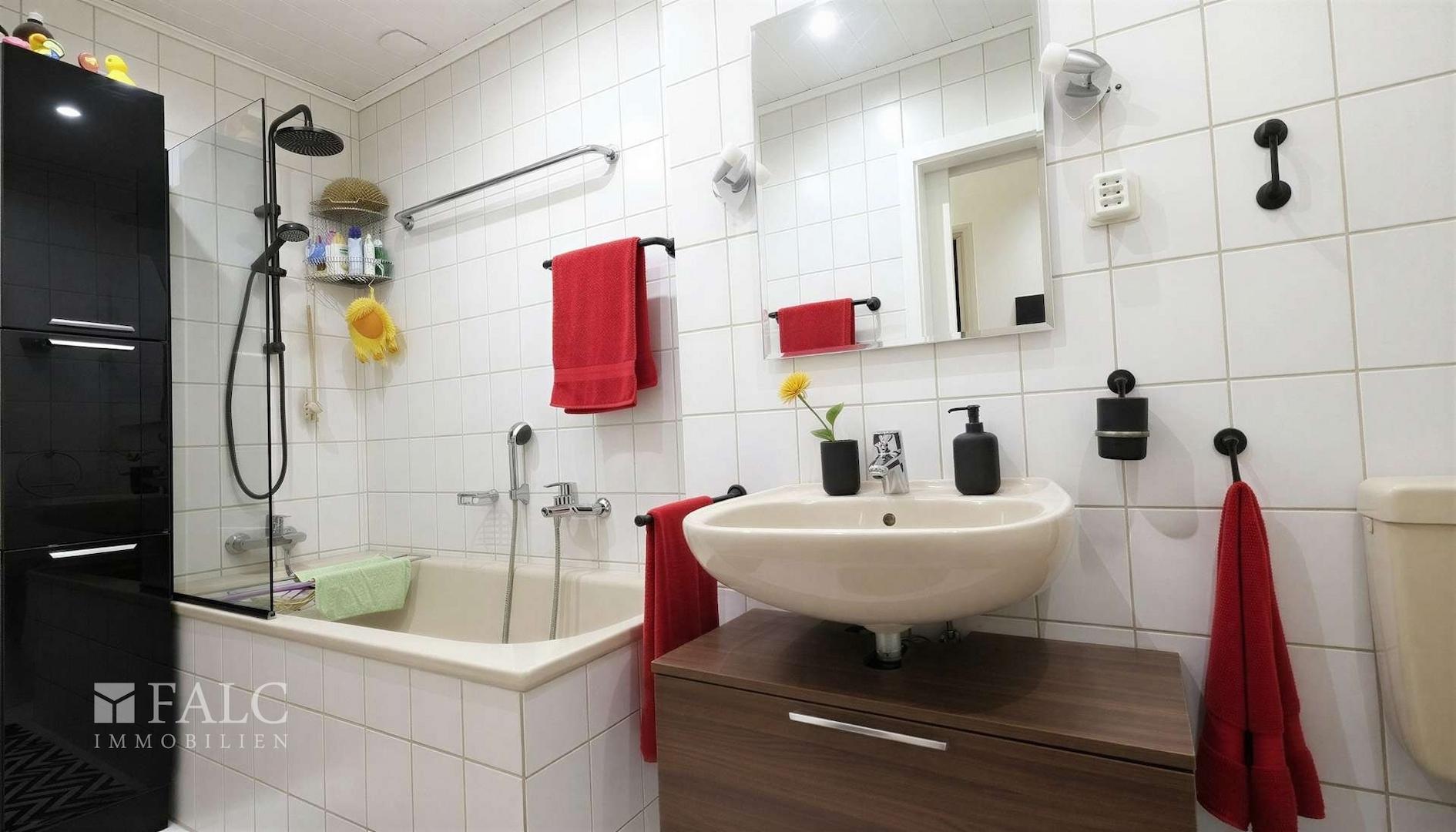 Badezimmer 1OG - (KI generiert)