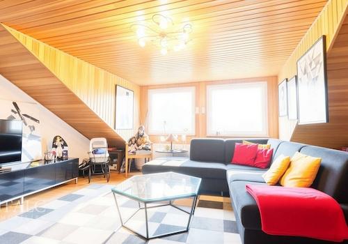 Wohnzimmer DG - (KI generiert)