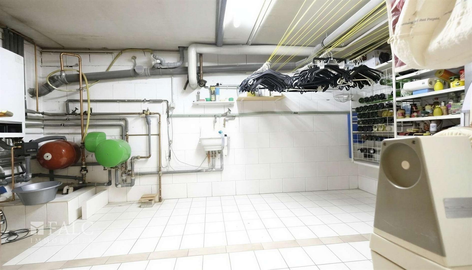 Waschküche - (KI generiert)