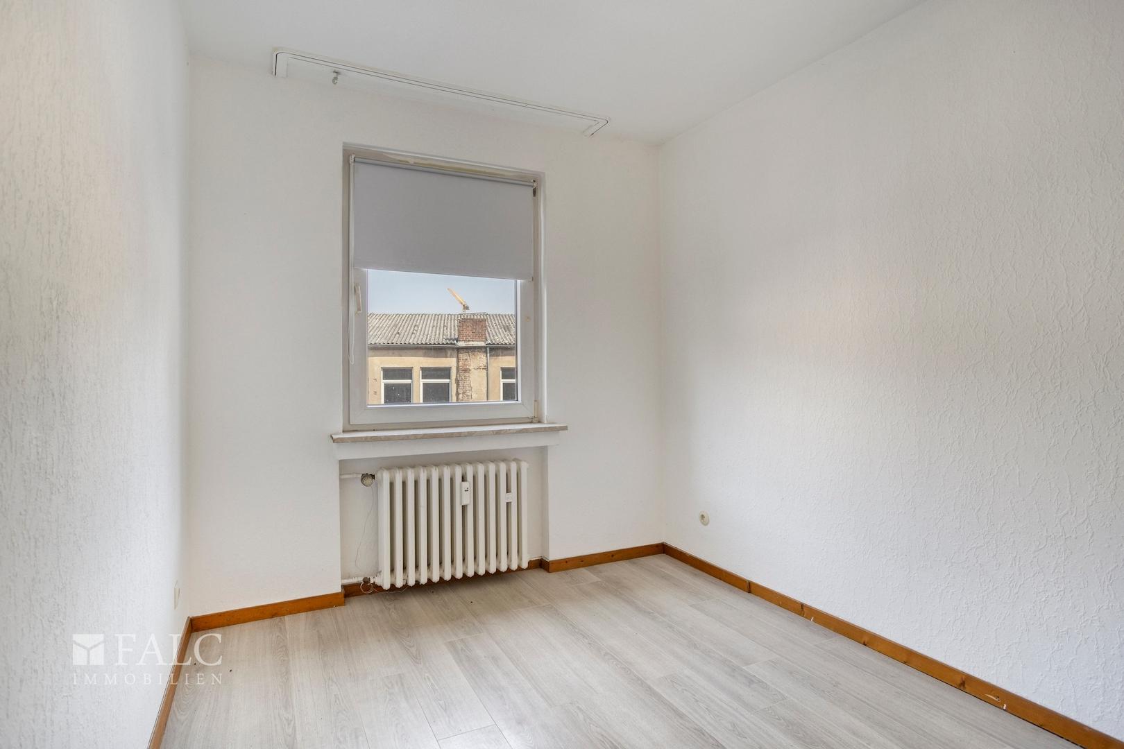 2 OG. links, Esszimmer