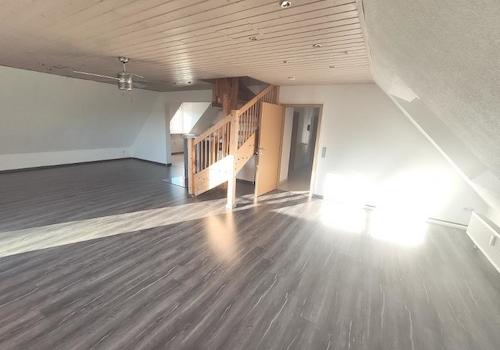 Whg. 1: Essbereich und Wohnzimmer Bild 3