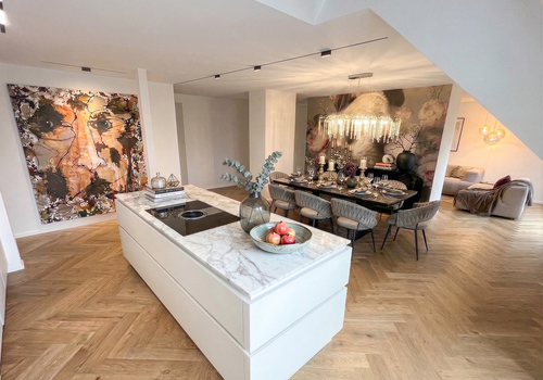 Küche- und Essbereich