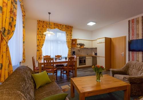 Wohnen Kochen Speisen im Hochparterre (1)