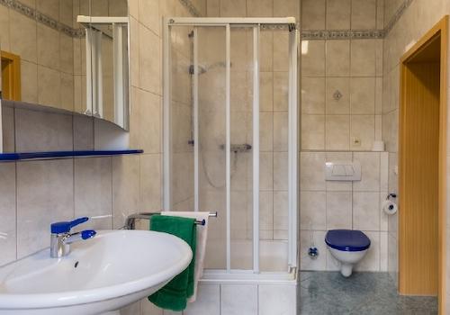 Bad im Hochparterre (1)