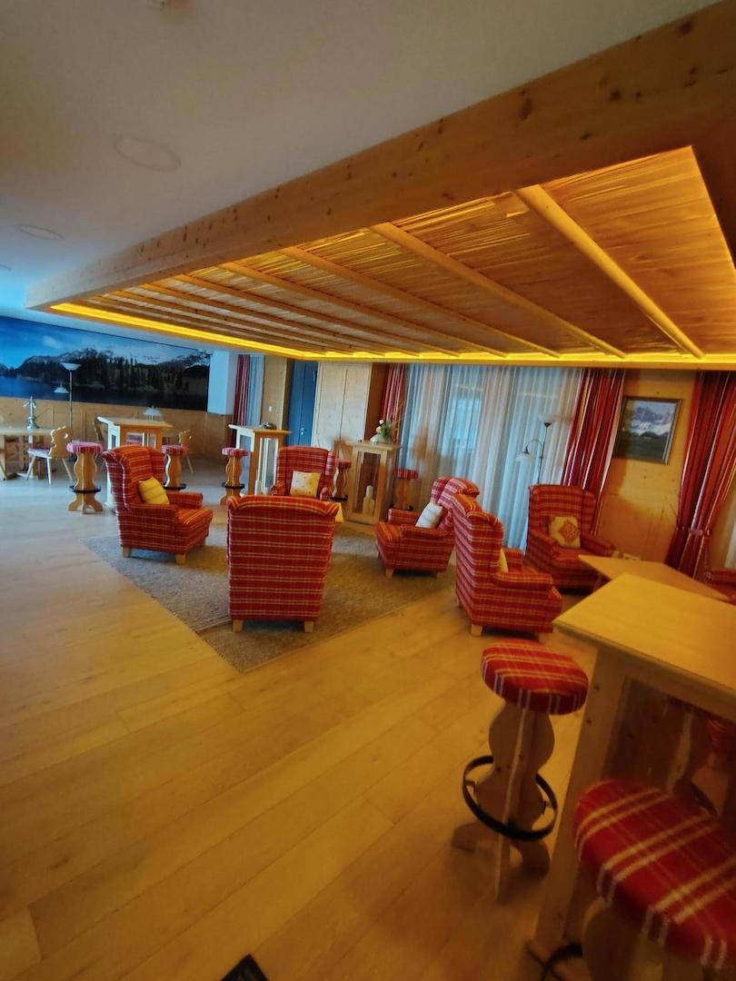 85748 Garching, Munich - Photo 2