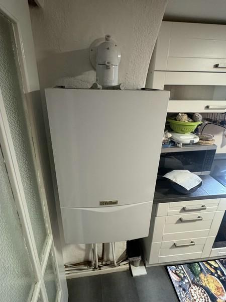 16 Gasbrennwertheizung