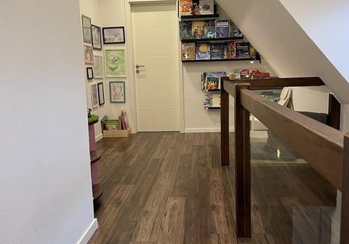 Flur OG mit Leseecke