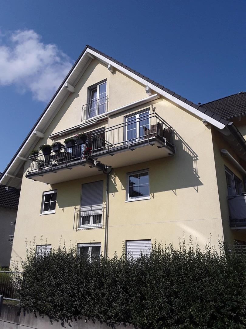 Süd-Seite mit Sonnenbalkon