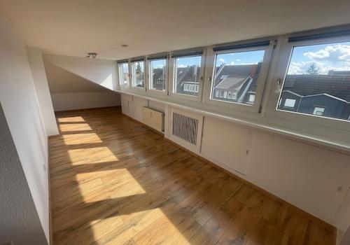 Wohnzimmer - Raumsicht leer