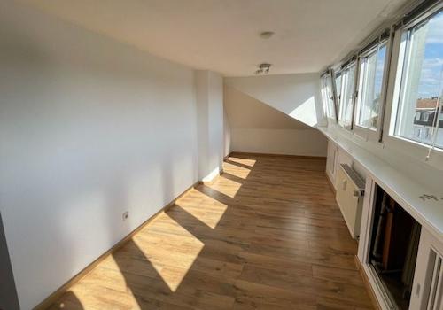 Wohnzimmer - Raumblick leer