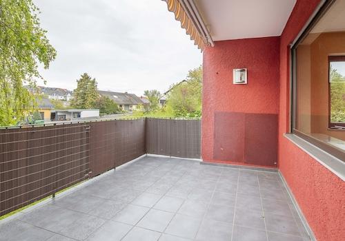 Balkon mit Gartenzugang EG