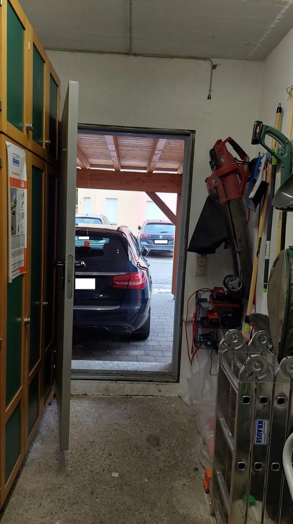 Abstellraum am Carport