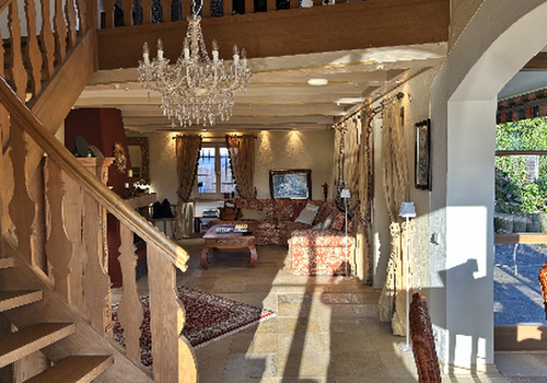 Blick ins Wohnzimmer