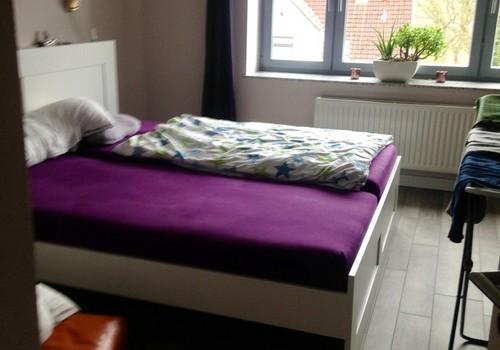 Schlafzimmer 1 möbliert