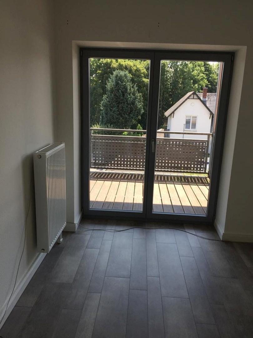 Schlafzimmer 2 mit Balkon