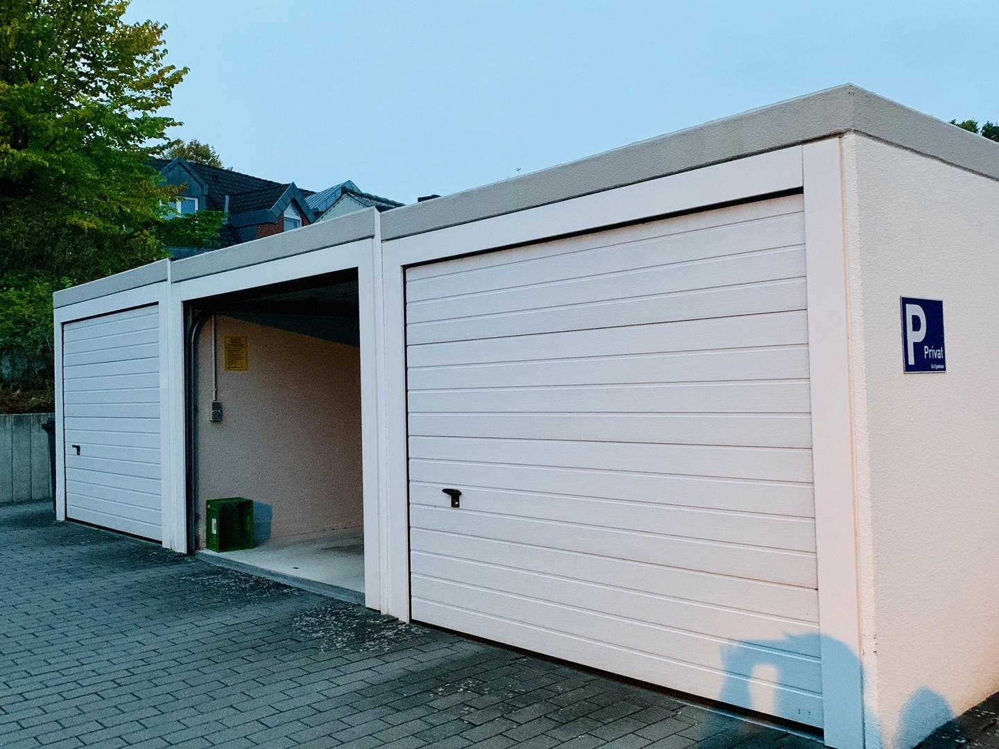 Garage vorne rechts