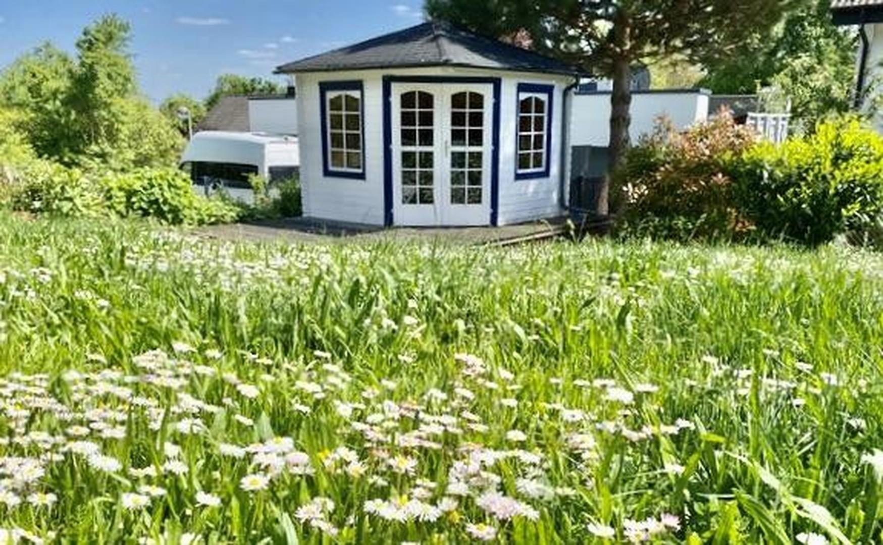 endlich Frühling... Gartenhaus