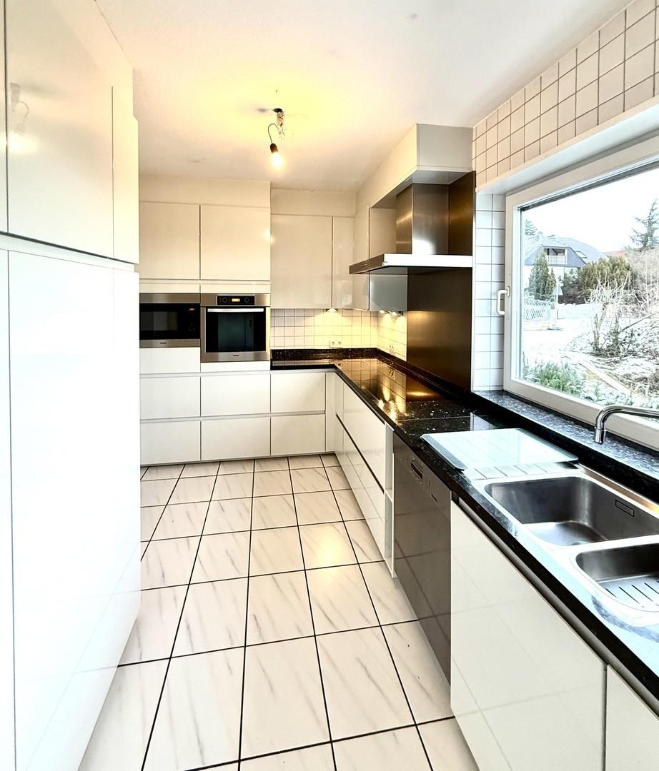 Küche+Hauswirtschaftsraum