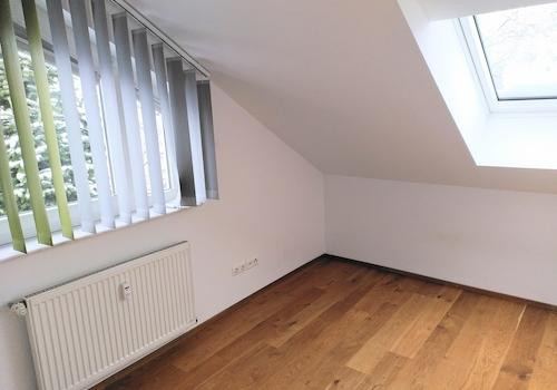 Kinderzimmer/Lamellenvorhang