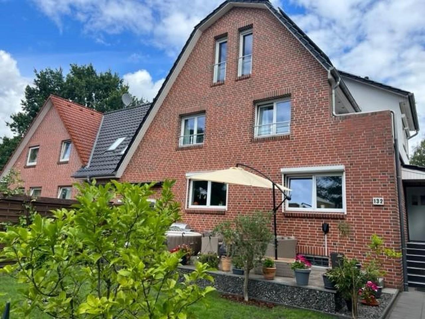 Frontansicht des Hauses