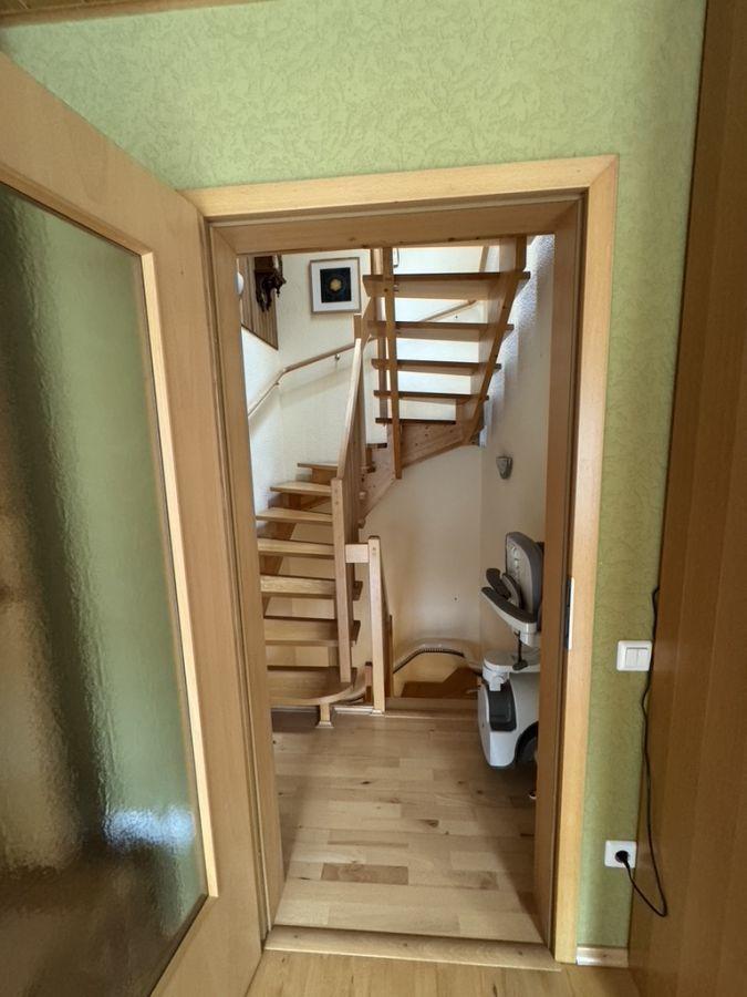 0EE74D2B-5806-4908-889E-8DE65022ABB6_1_105_c