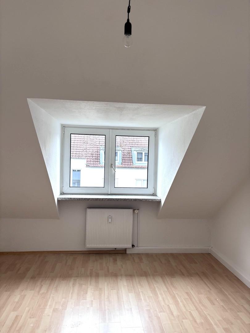 Arbeits/Kinderzimmer