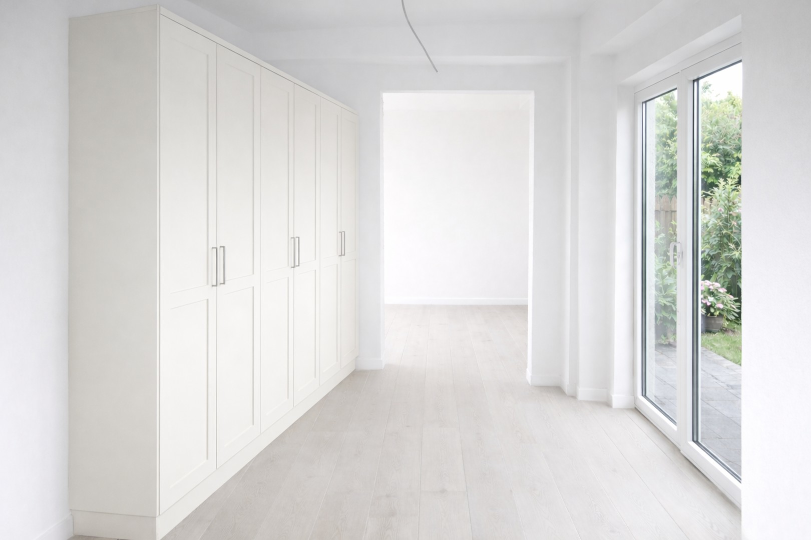 Flur zum Schlafzimmer (Möb.KI)