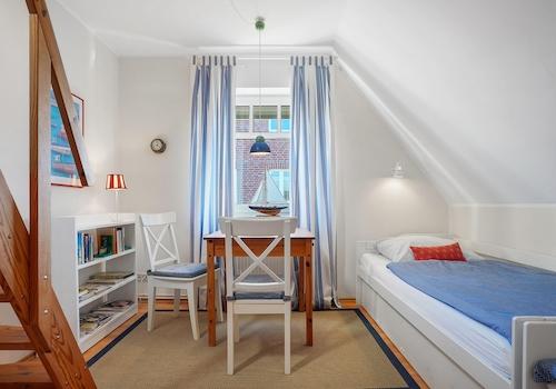 Schlaf-/Kinderzimmer (OG)