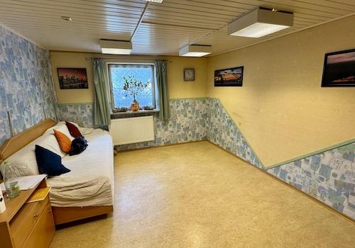 EG Raum 3 (Nebenraum)