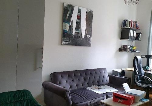 Büro/Schlafzimmer - möbliert