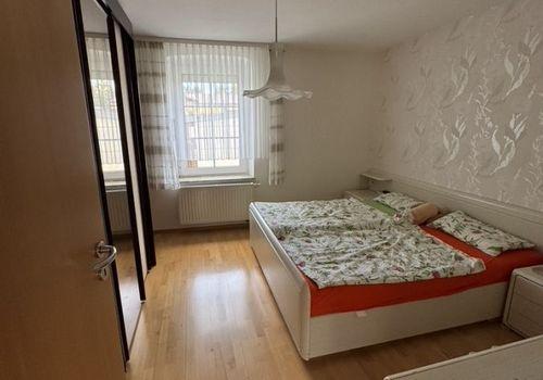 3939469E-C99C-4D18-BBDF-392768C21285_1_105_c