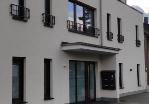 43 Haustür im Norden (2)