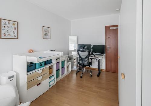 Bürozimmer oder Kinderzimmer