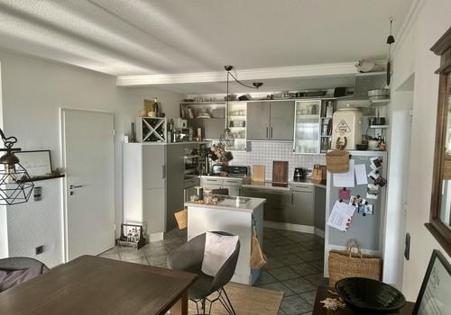 Küche und Essbereich