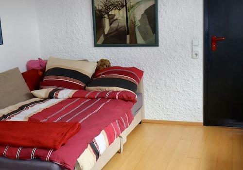 Schlaf-/Kinderzimmer OG