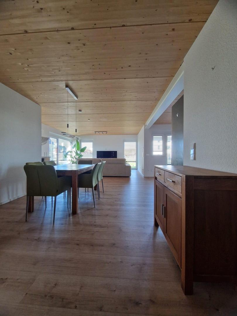 Offener Wohn- & Essbereich