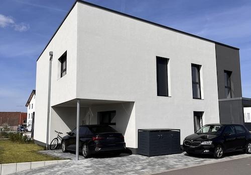 Carport + Stellplatz