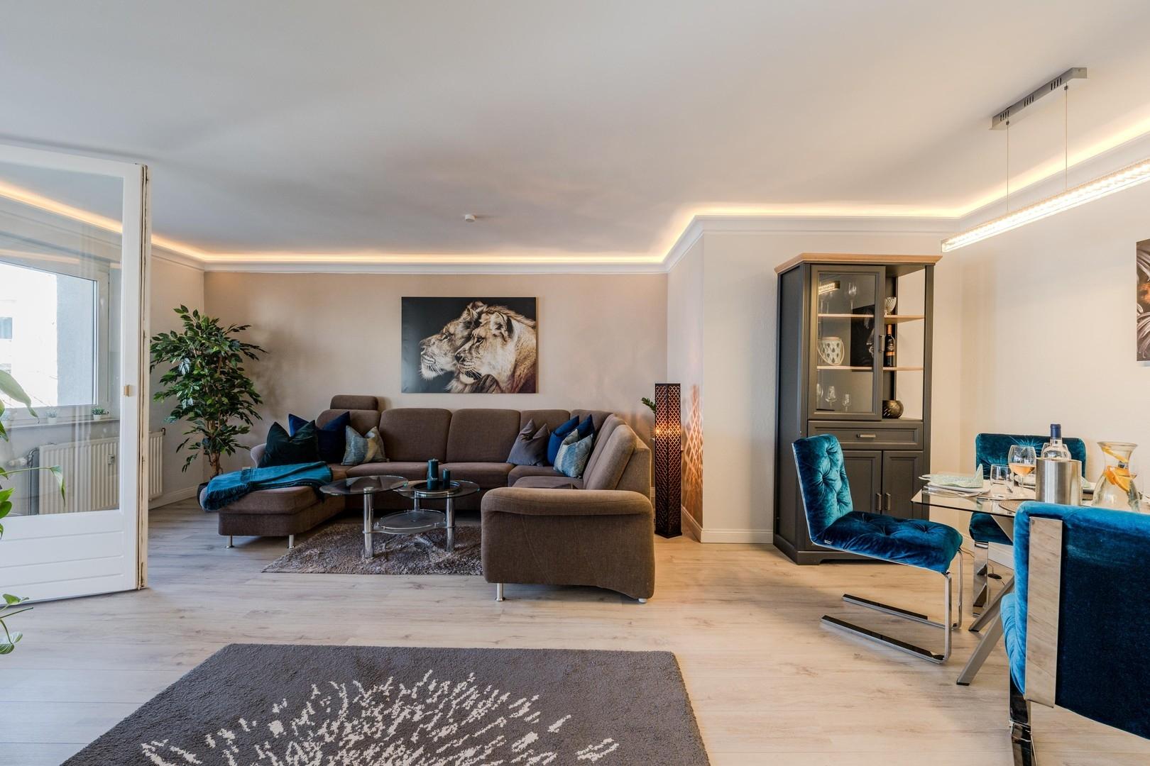 Wohn- und Essbereich (Bild 2)