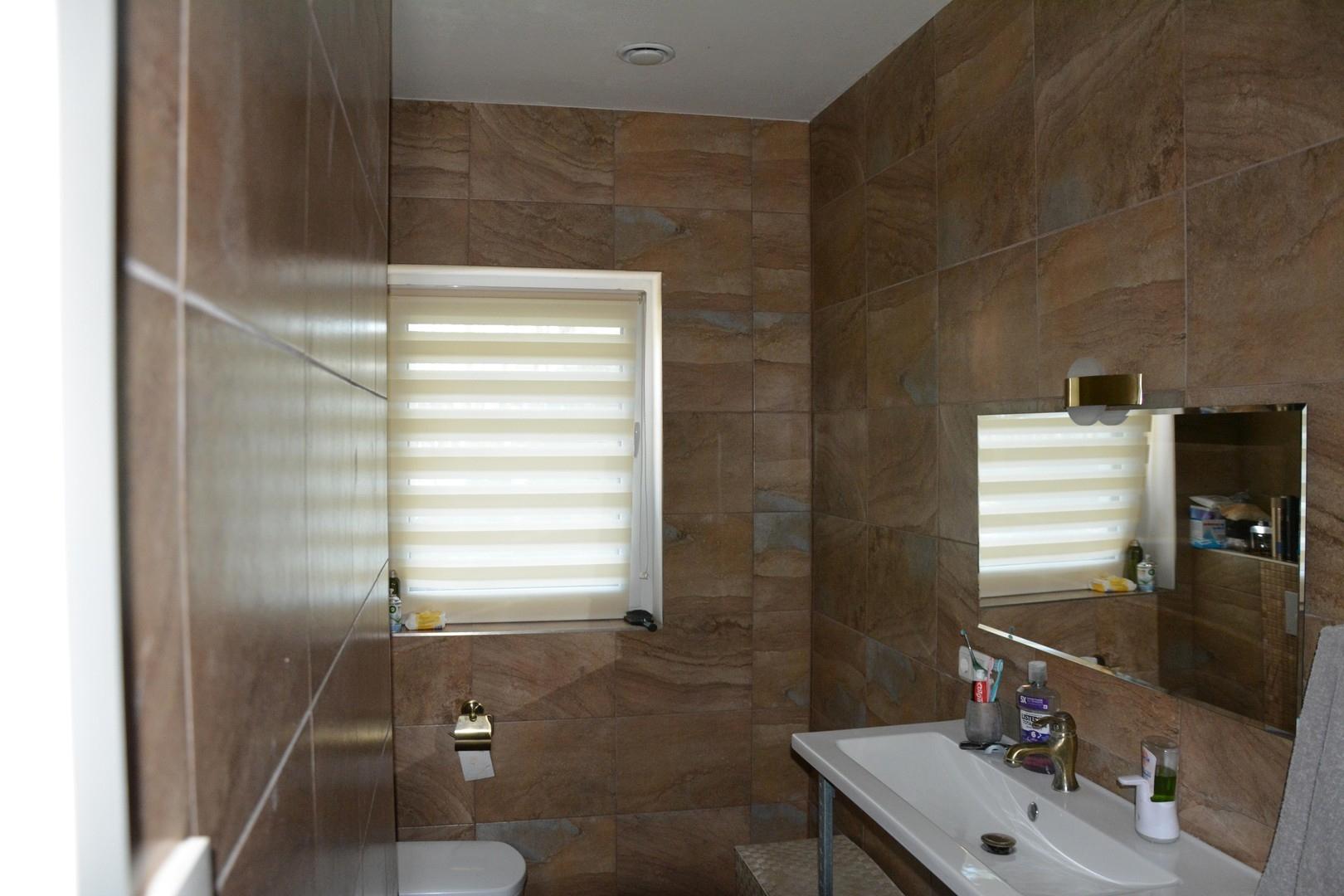 Haus rechts Gästebad