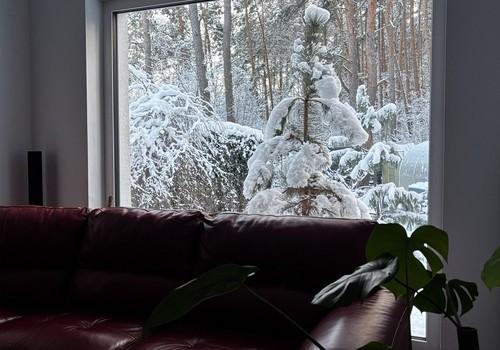 Haus rechts Wohnzimmer