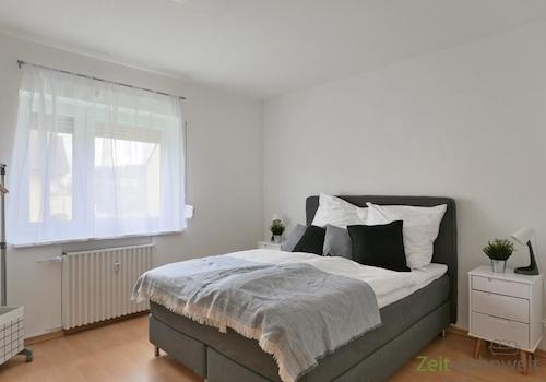 Blick ins Schlafzimmer