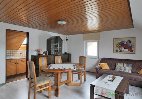 Blick ins Wohnzimmer