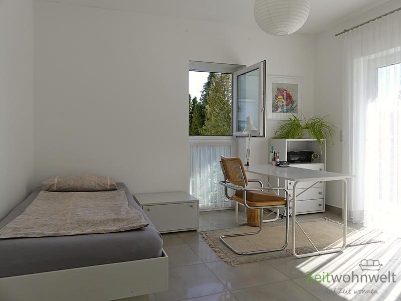 Gästebett im Arbeitszimmer