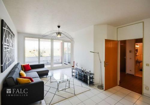 Wohnzimmer 2 - (KI generiert)