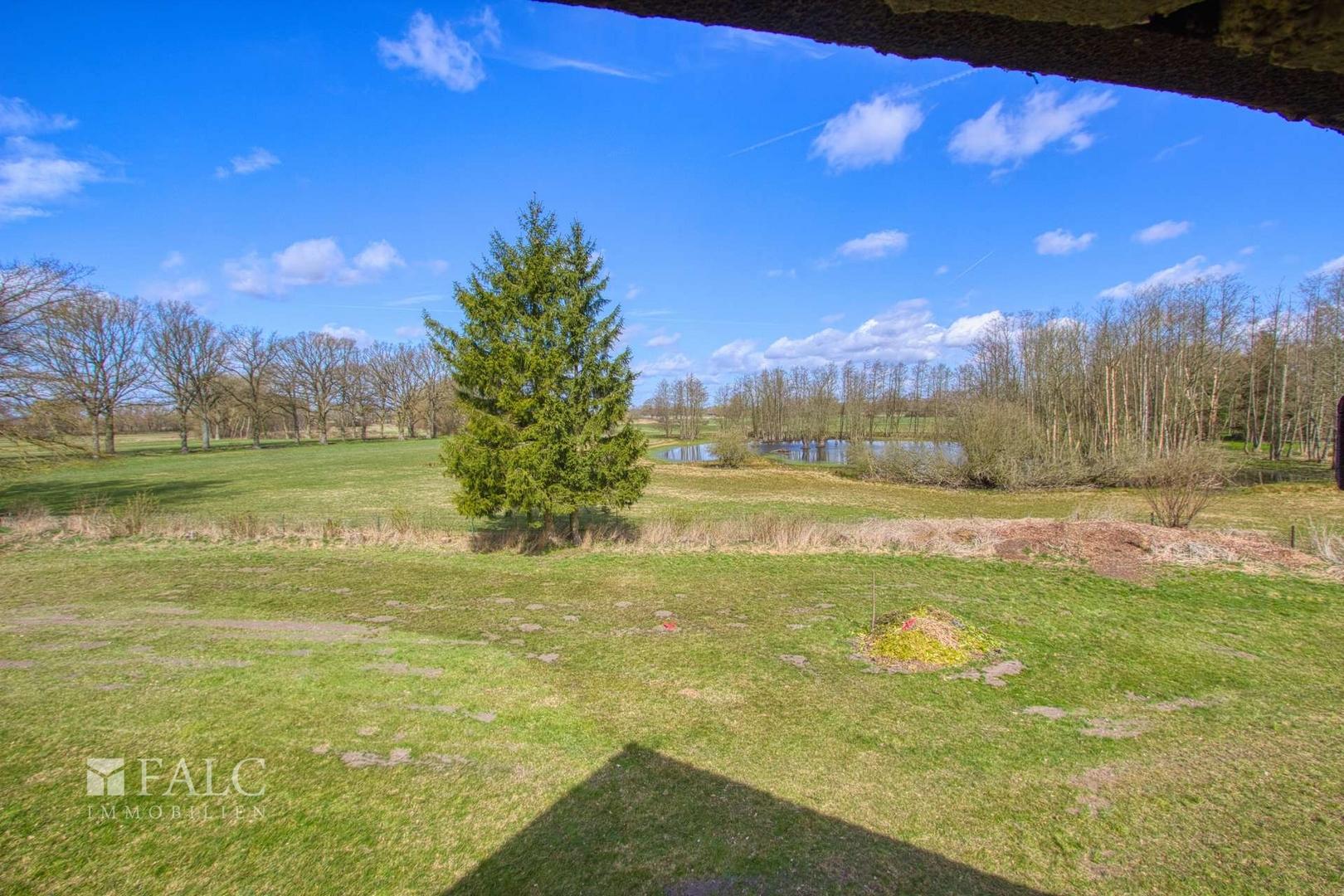 Ausblick vom Dachboden