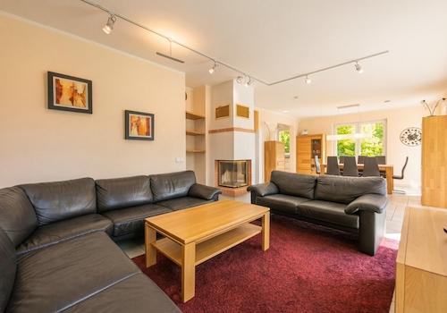 Wohnzimmer Blick auf Kamin